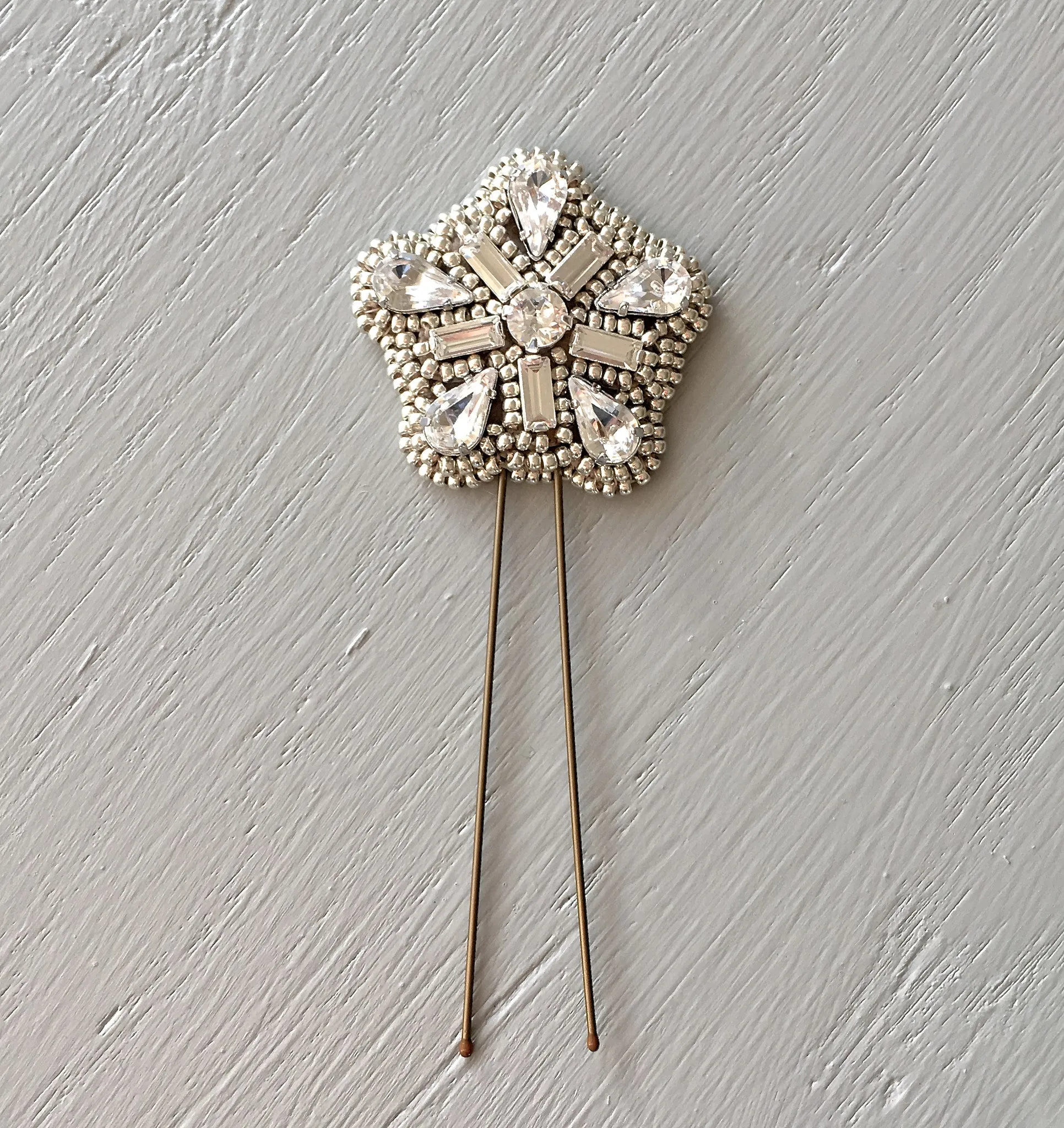 Christiane Hairpin - ONLINE EXCLUSIVE